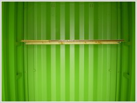 収納棚標準装備